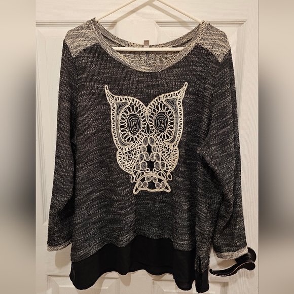 Avenue Black and White Owl Sweater - Picture 1 of 7